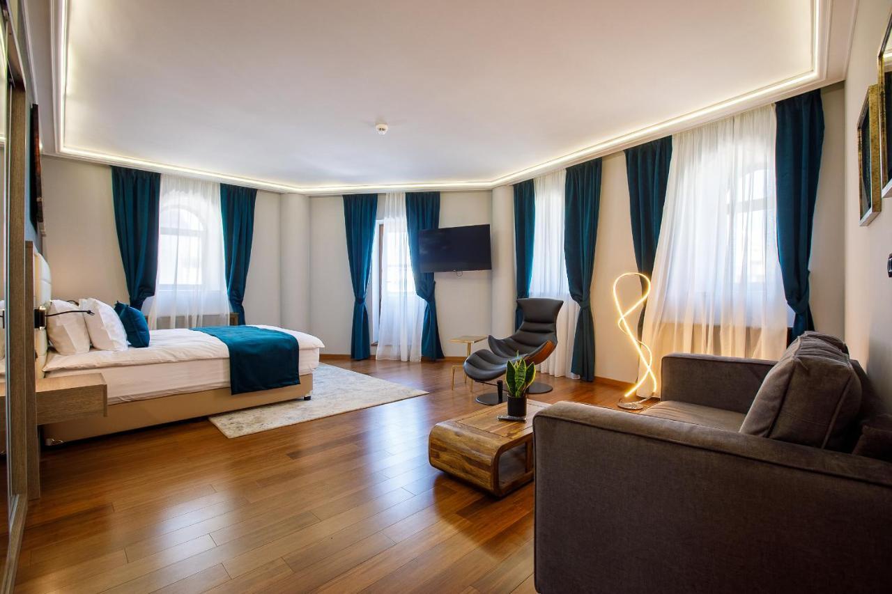 Casa Hrisicos Hotel