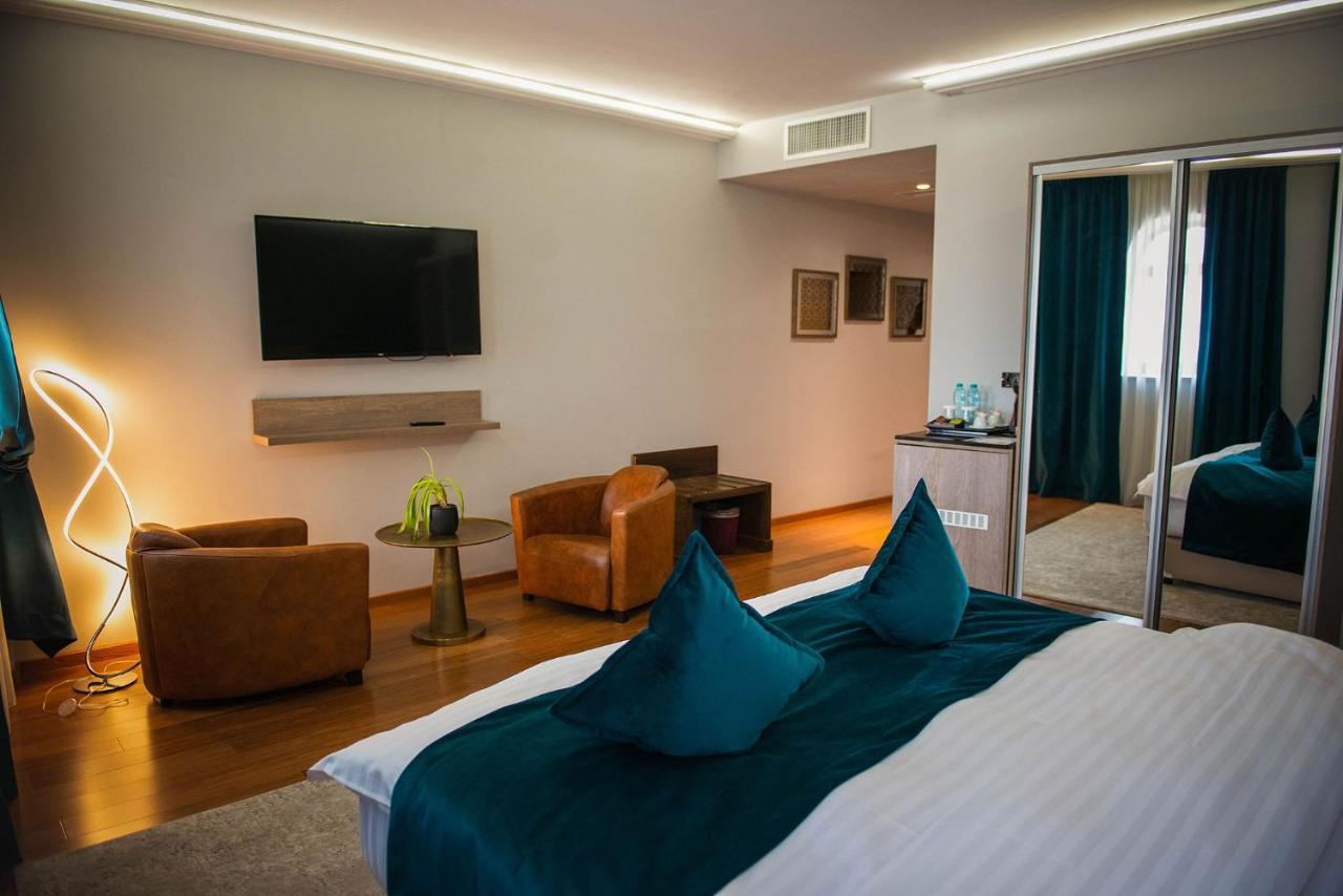 Hotel Casa Hrisicos Constanţa