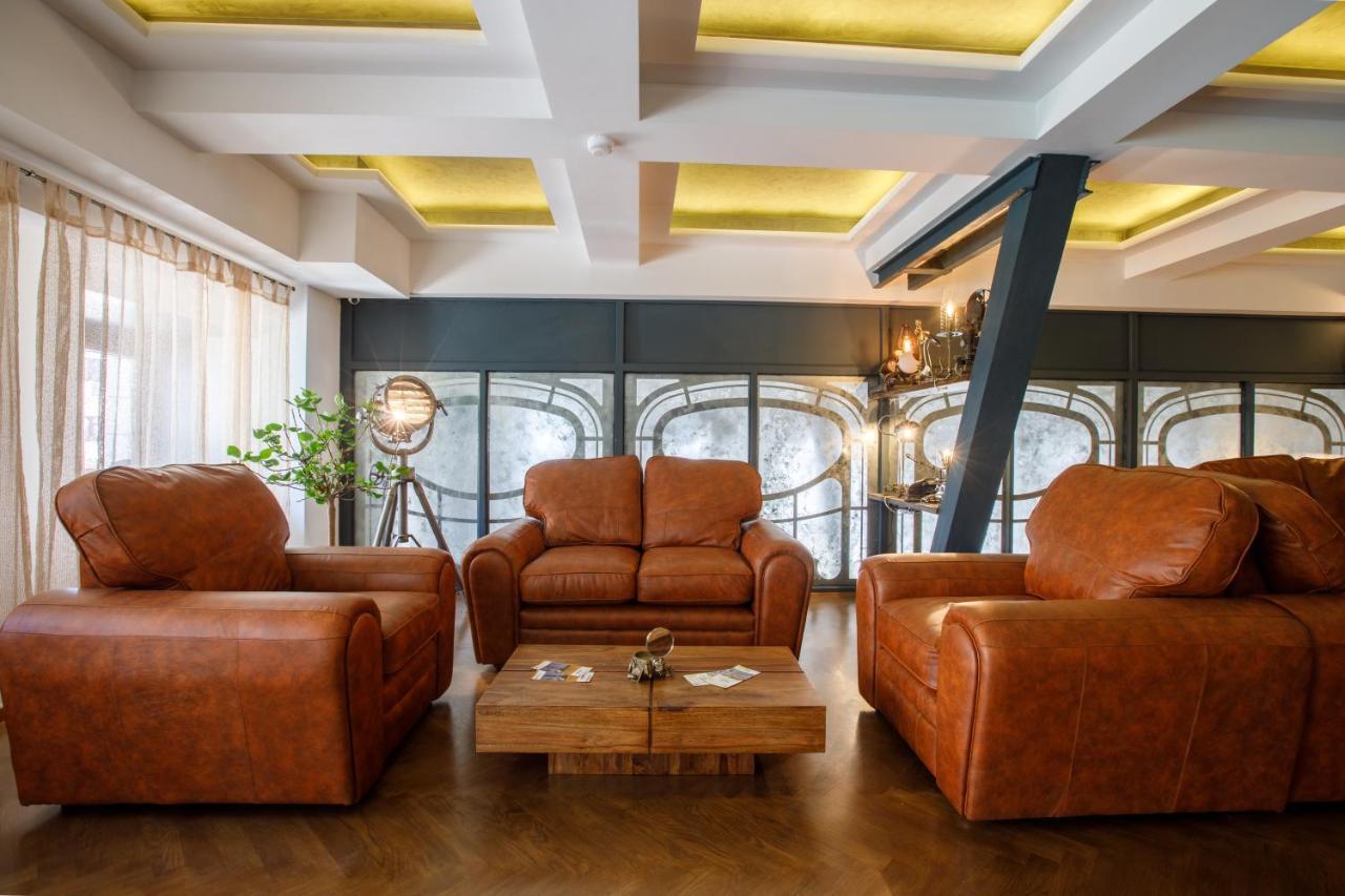 Casa Hrisicos 3*