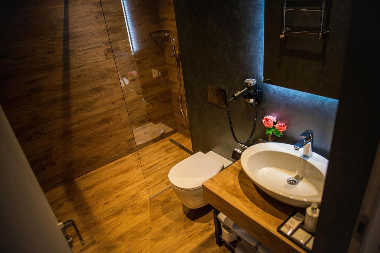 Casa Hrisicos Hotel 3*