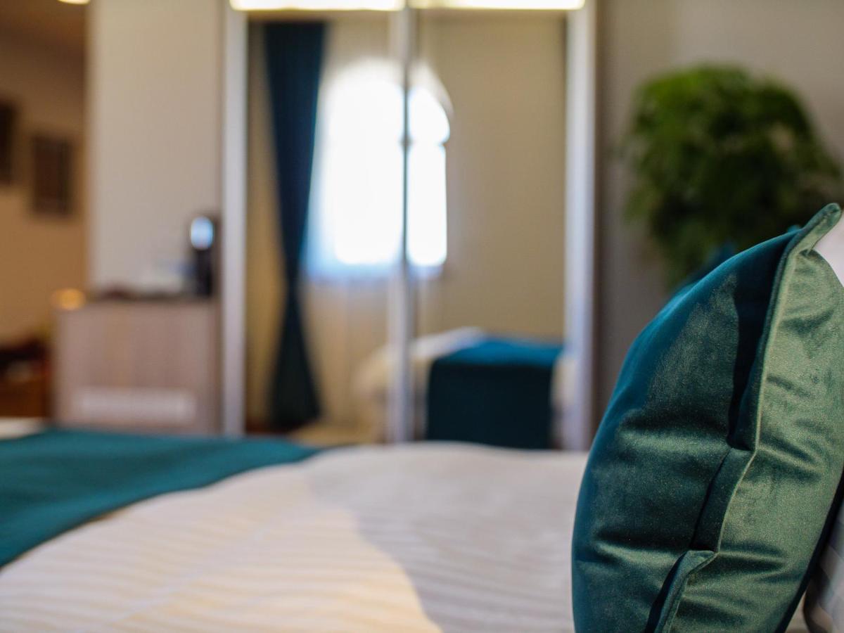 Hotel Casa Hrisicos 3*
